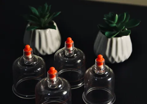 Dry cupping behandeling bij ZorgWereld fysiotherapie