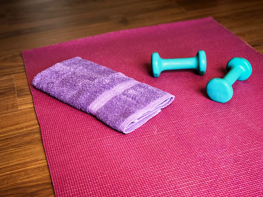 Mat Pilates oefening ZorgWereld